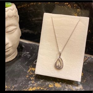 New sterling silver Diamond necklace
